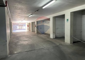 Parcheggio - Box via Maria Gianni
 
38, Catania - foto 5