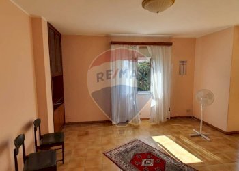 Stanza vuota - Appartamento VIA REGINA DEL CIELO
 
26, Fiumefreddo di Sicilia - foto 18