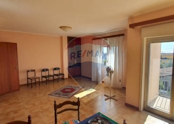 Sala da pranzo - Appartamento VIA REGINA DEL CIELO
 
26, Fiumefreddo di Sicilia - foto 20