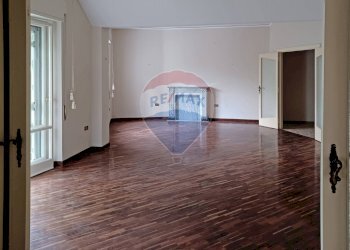 Stanza vuota - Appartamento Via Manzoni
 
216, Napoli - foto 17