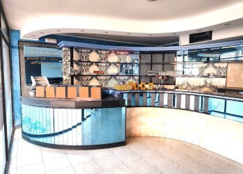 Piscina - Locale Commerciale Piazza Alpini, Piancogno - foto 3