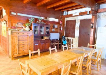 Sala da pranzo - Attività Commerciale Via S.Maria di Siponto
 
10, Manfredonia - foto 8