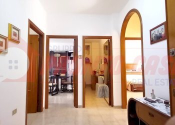 Foto 3 - Appartamento Via MAIORANO
 
26, Ischitella - foto 3