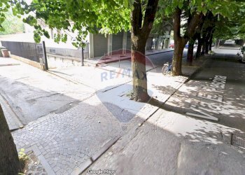 Edificio all\'aperto - Box Via Eugenio Pescina
 
21, Fidenza - foto 4