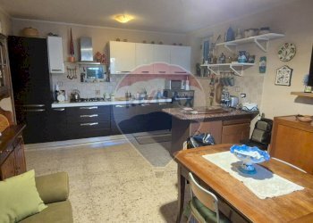 Cucina - Casa indipendente c.da Fontana dell'olmo
 
sn, Fontanarosa - foto 12