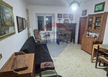 Sala da pranzo - Casa indipendente c.da Fontana dell'olmo
 
sn, Fontanarosa - foto 16