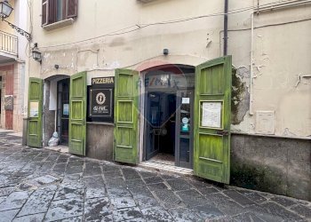 Edificio all\'aperto - Commercial Premises Formia - photo 2