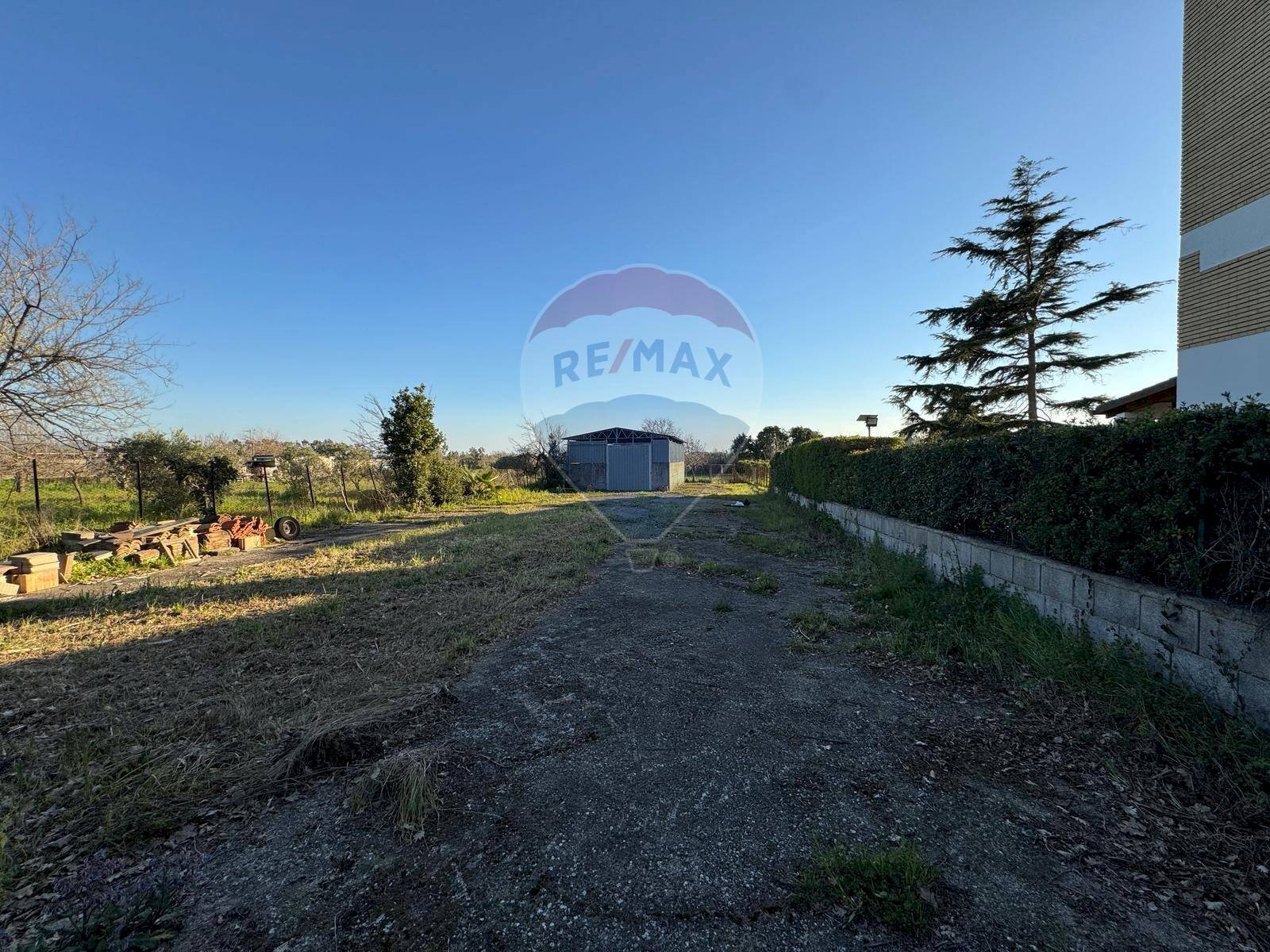 Giardino - Commercial Premises Via Gelso Rosso, Minturno - photo 2