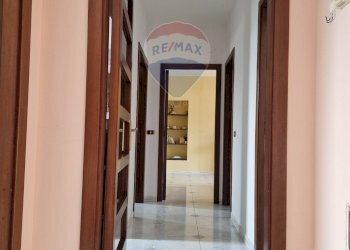 Hall / corridoio - Villa Pratola Peligna - foto 13