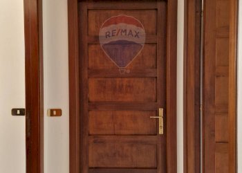 Hall / corridoio - Villa Pratola Peligna - foto 32