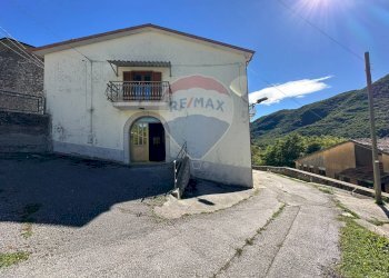 Casa all\'aperto - Casa indipendente Via San Lorenzo
 
12, Castelpizzuto - foto 18