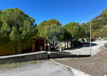 Casa all\'aperto - Casa indipendente Via San Lorenzo
 
12, Castelpizzuto - foto 24