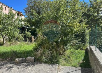 Giardino - Casa indipendente Via San Lorenzo
 
12, Castelpizzuto - foto 30