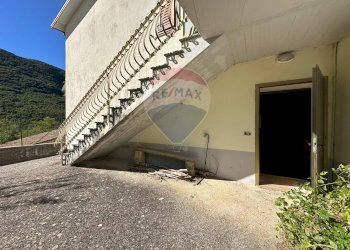Edificio all\'aperto - Casa indipendente Via San Lorenzo
 
12, Castelpizzuto - foto 34