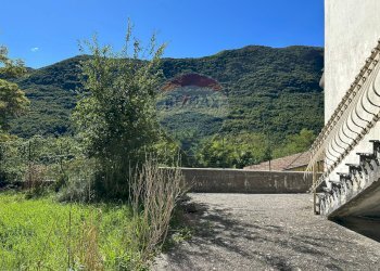 Vista delle montagne - Casa indipendente Via San Lorenzo
 
12, Castelpizzuto - foto 40