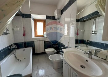 Bagno - Casa indipendente Via San Lorenzo
 
12, Castelpizzuto - foto 74