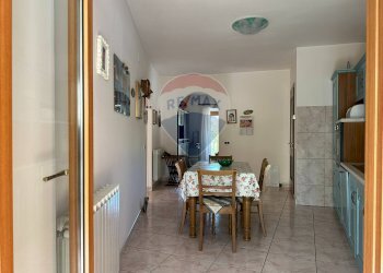 Sala da pranzo - Casa indipendente Via San Lorenzo
 
12, Castelpizzuto - foto 76