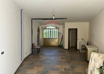 Stanza vuota - Casa indipendente Via San Lorenzo
 
12, Castelpizzuto - foto 97