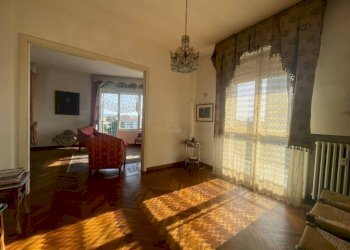 Salone - Appartamento viale Monte Grappa, Reggio nell'Emilia - foto 3