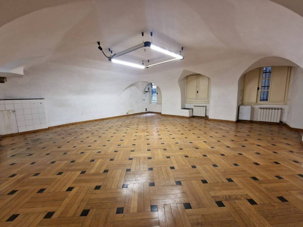 Sala da pranzo - Trilocale piazza San Luca, 2, Genova (zona Centro Storico) - foto 3