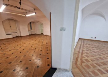 Interno appartamento - Trilocale piazza San Luca, 2, Genova (zona Centro Storico) - foto 30