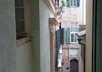 Vista - Trilocale piazza San Luca, 2, Genova (zona Centro Storico) - foto 31