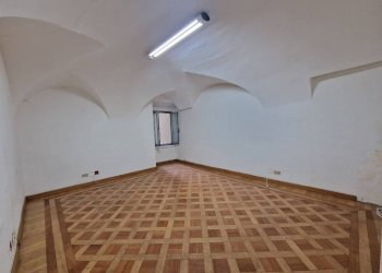 Camera da letto - Trilocale piazza San Luca, 2, Genova (zona Centro Storico) - foto 15