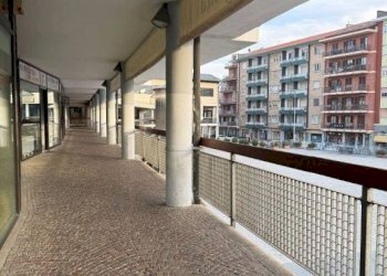 Interno non residenziale - Ufficio via Rombò, 35, Rivoli - foto 12