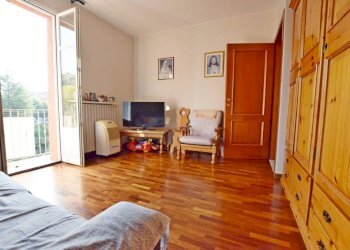 Camera da letto - Trilocale via San Lorenzo, 1, Mondovì - foto 13