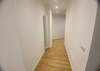 Corridoio - Trilocale via Piero della Francesca, 54, Milano - foto 21