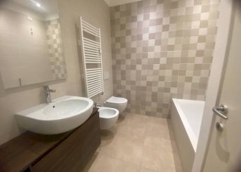 Bagno - Trilocale via Piero della Francesca, 54, Milano - foto 24