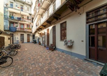 Cortile interno - Bilocale via Pralungo, 2, Torino - foto 29