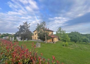 Terreno - Attività Commerciale piazza Roma, Cortandone - foto 25