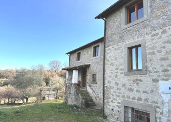 Facciata - Rustico strada Fossaccio, Viterbo - foto 8