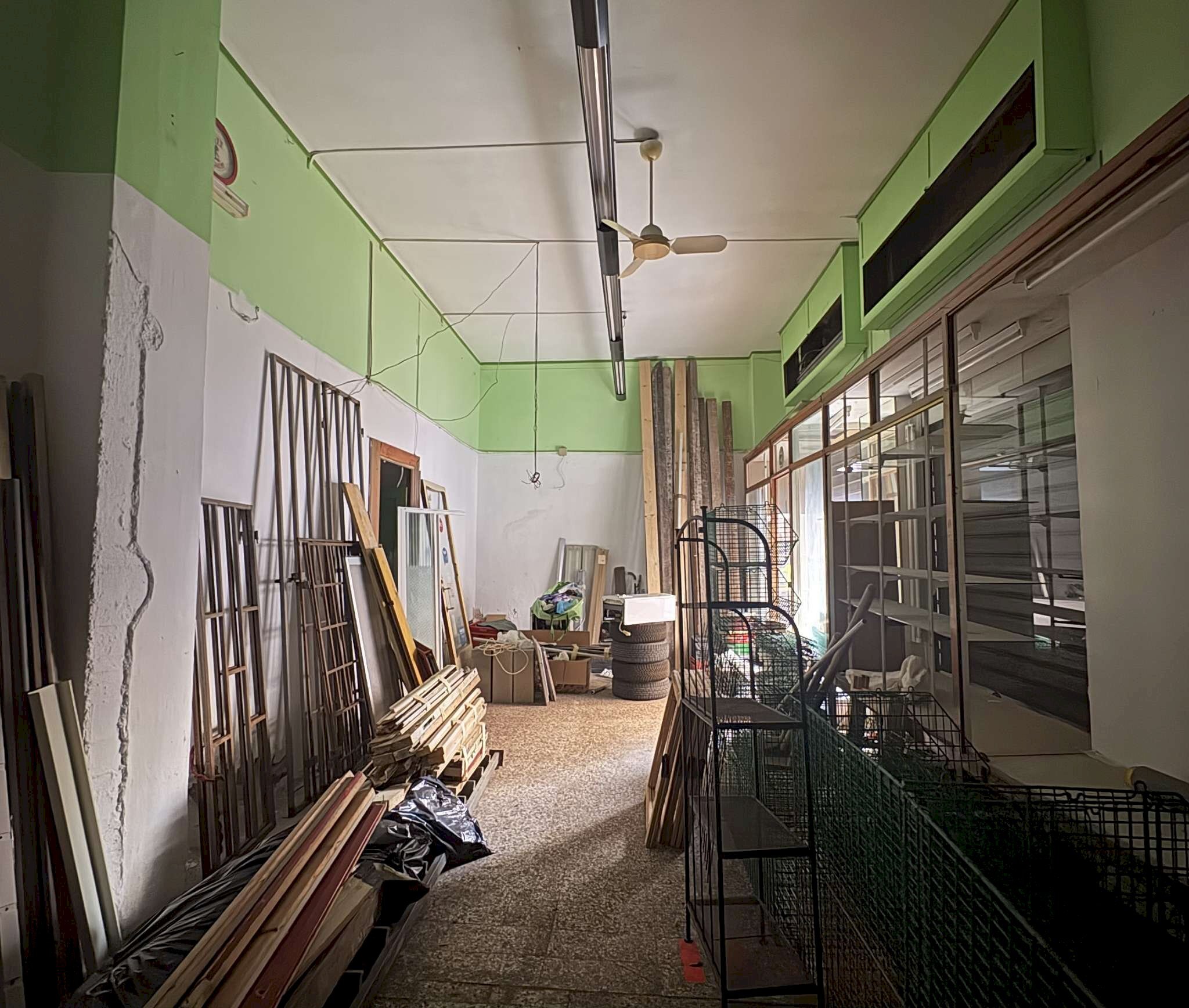 IMG_6333 - Negozio via Cavalli, Genova (zona Sestri Ponente) - foto 2