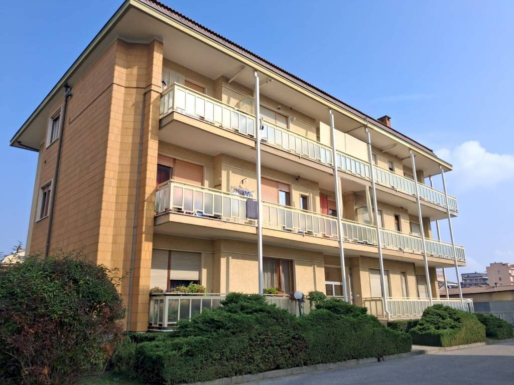 Facciata - Bilocale via Madonna del Campo, 45, Borgo San Dalmazzo - foto 1