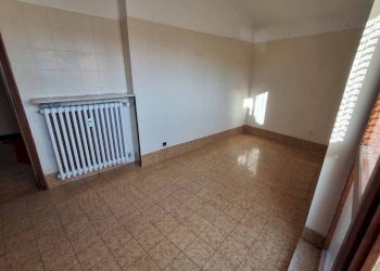 Cucina - Bilocale via Madonna del Campo, 45, Borgo San Dalmazzo - foto 26