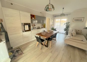 Trilocale Viale 17 Febbraio 1848, Pinerolo - foto 1