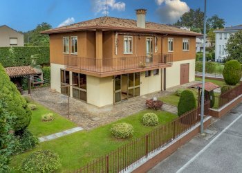 Independent house Noventa Padovana - photo 1