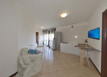 Trilocale VIA  DELLA VITE, Cento - foto 3