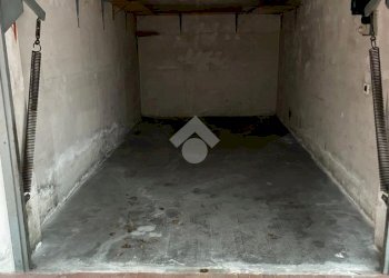 Box Via Diego Guicciardi, Milano (zona Maciachini) - foto 11