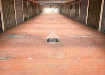 Box Via Diego Guicciardi, Milano (zona Maciachini) - foto 12