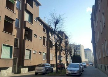 Box Via Diego Guicciardi, Milano (zona Maciachini) - foto 2