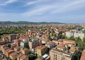 Apartment Via Benvenuto Cellini, 18, Bologna (neighborhood Massarenti) - photo 1