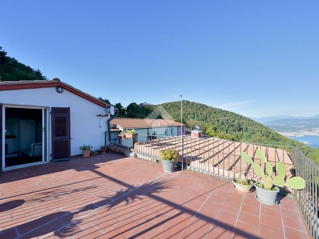 Casa semi indipendente Via Castello, La Spezia - foto 1