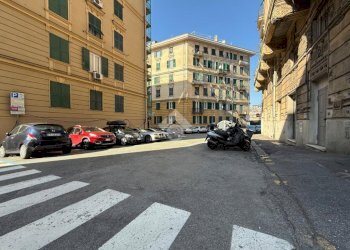 Quadrilocale Via Montevideo, Genova (zona Foce) - foto 3