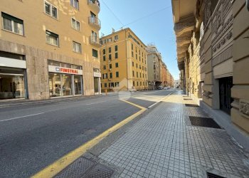 Quadrilocale Via Montevideo, Genova (zona Foce) - foto 6