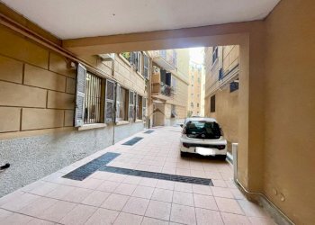 Apartment Via Galeazzo Alessi, Genova (neighborhood Carignano) - photo 34