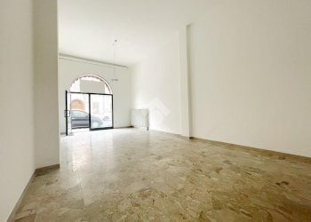 Negozio Via Di Roma, Ravenna - foto 14