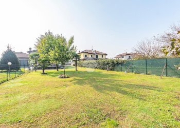 Portion of a house Via Brambilla il Giovane, Lainate - photo 29